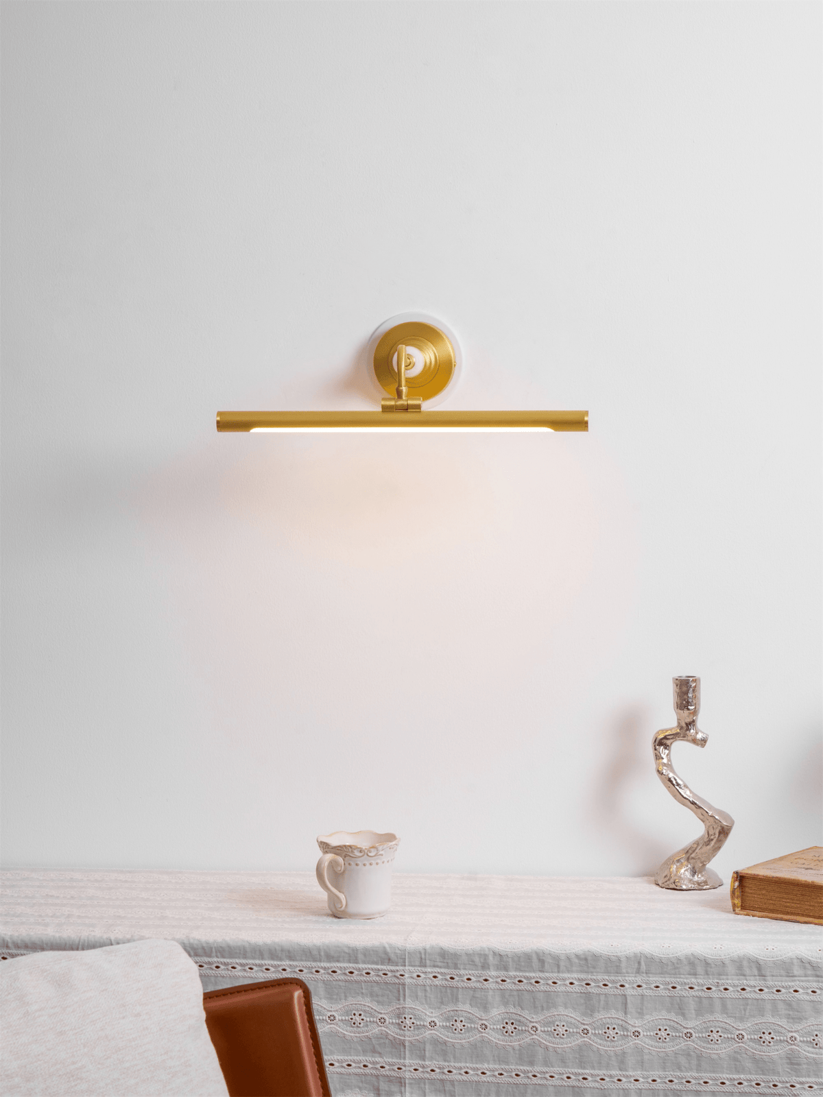 Kelin Art Linear Indoor Wall Light