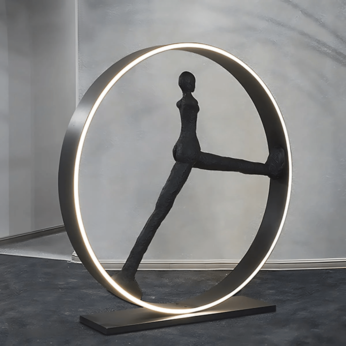 Cyra Sculpture Indoor Floor Lamp