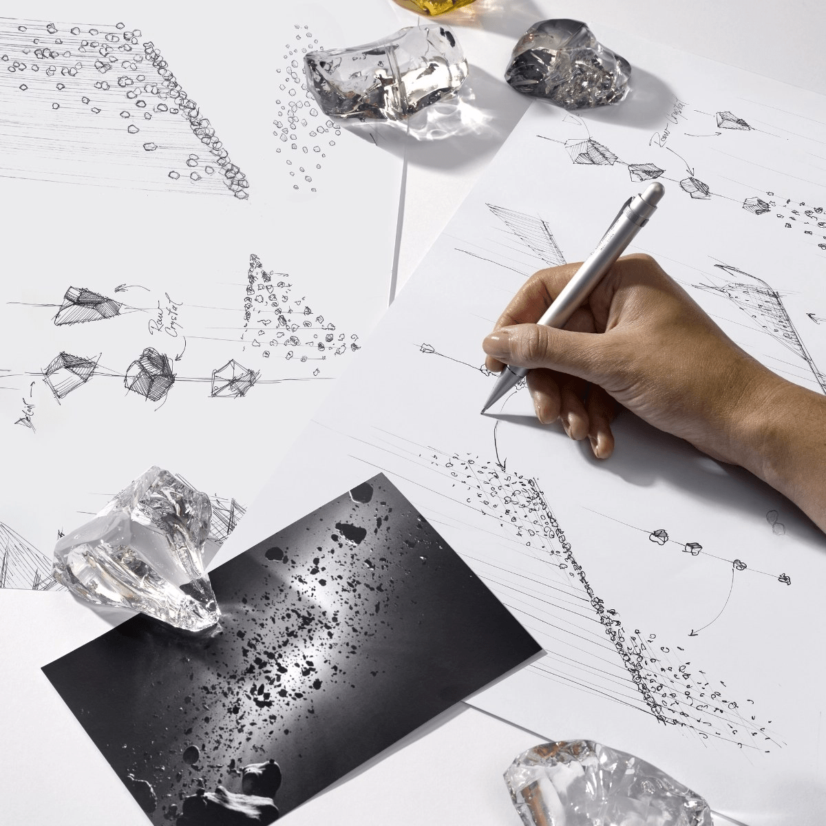 Xejan Raw Crystal Chandelier