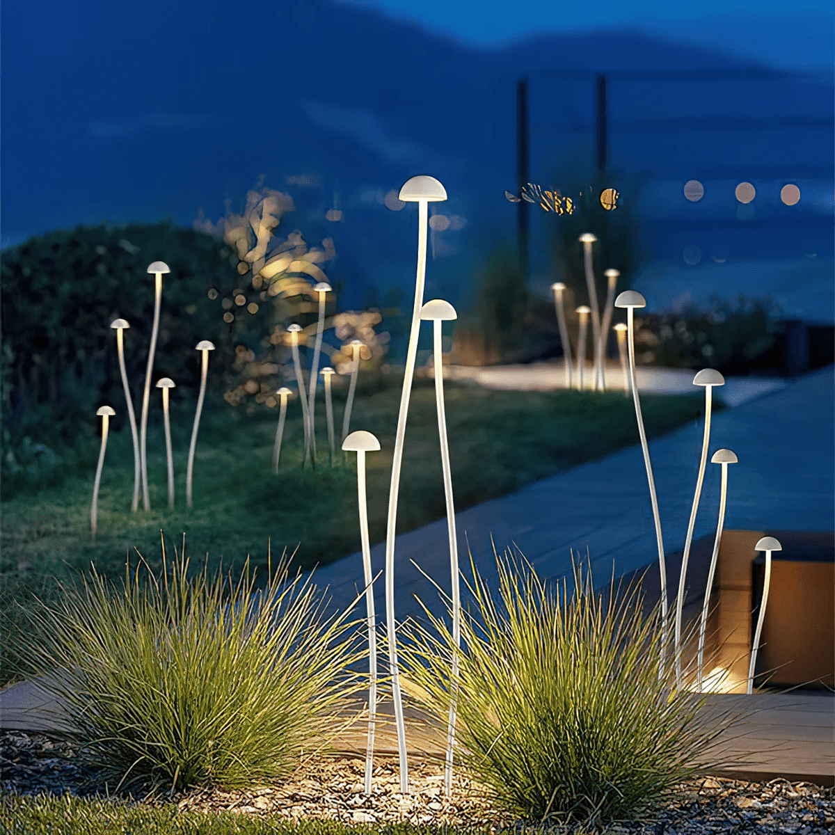 Nolv Outdoor Lamp