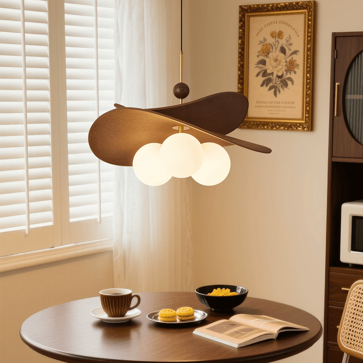 Flintis Petals Chandelier