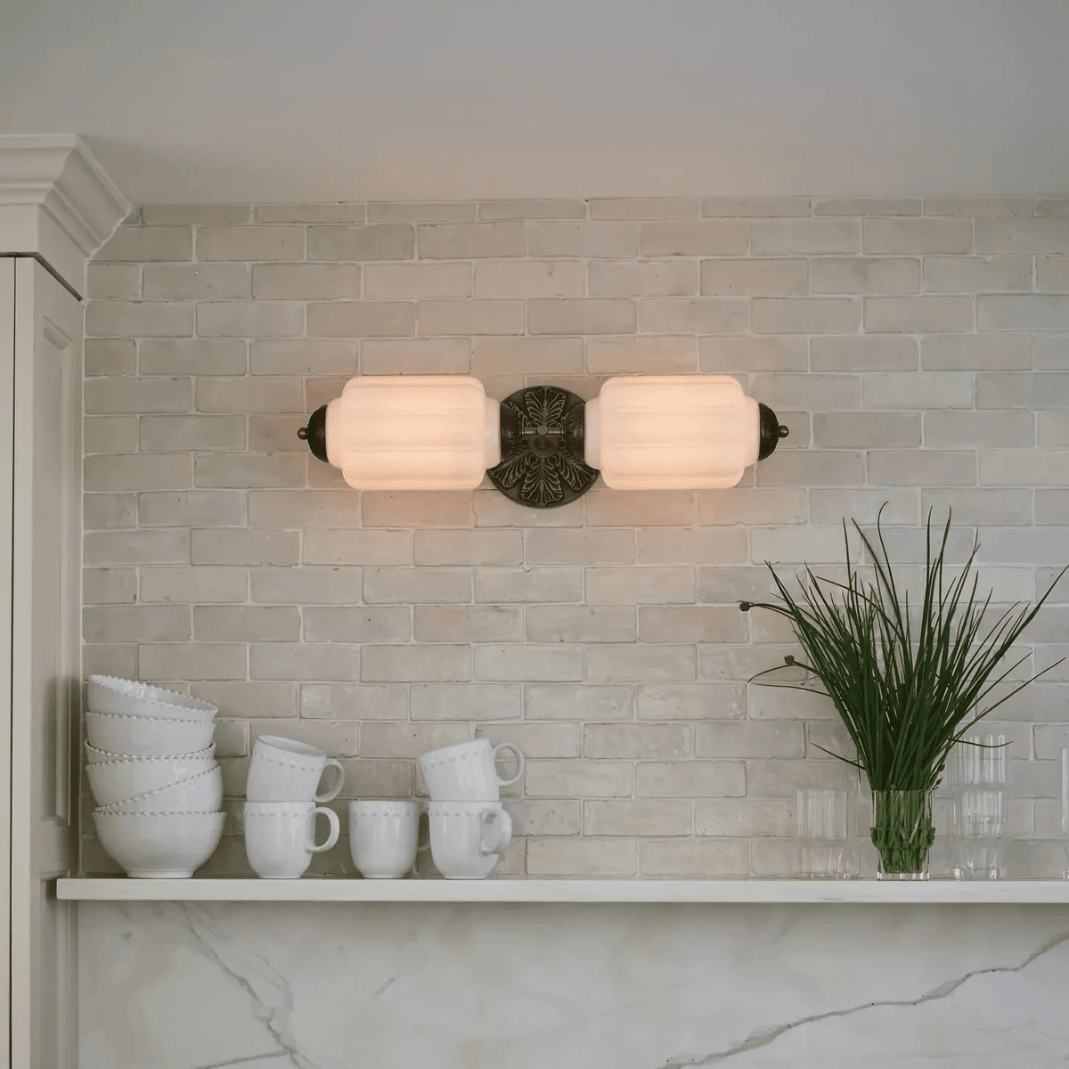 Elliot Glass Wall Sconce