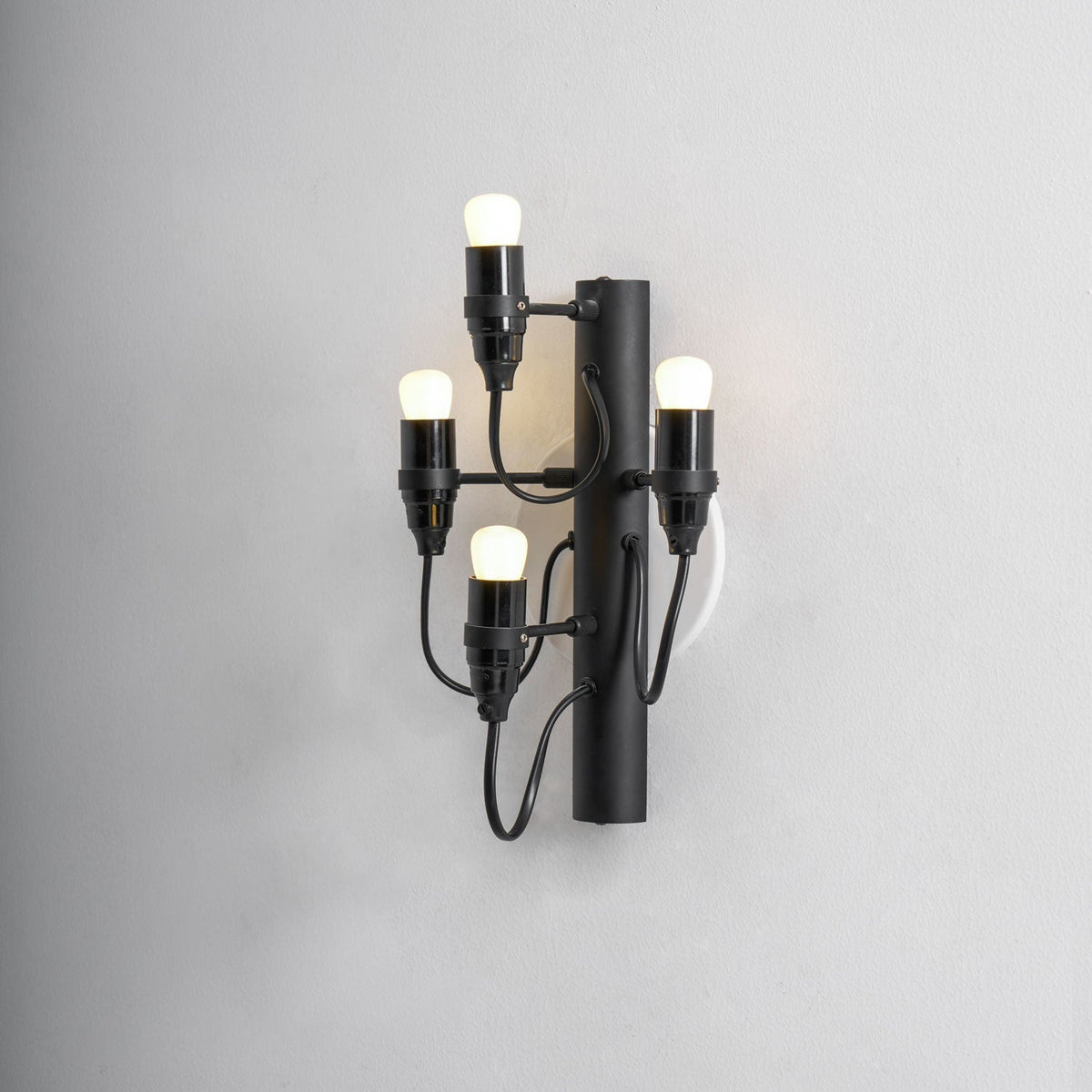 Myraeara Classic Unique Wall Lamp