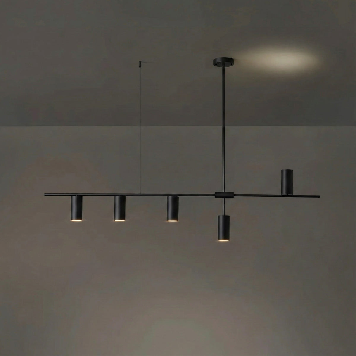 Quedox Linear Chandelier