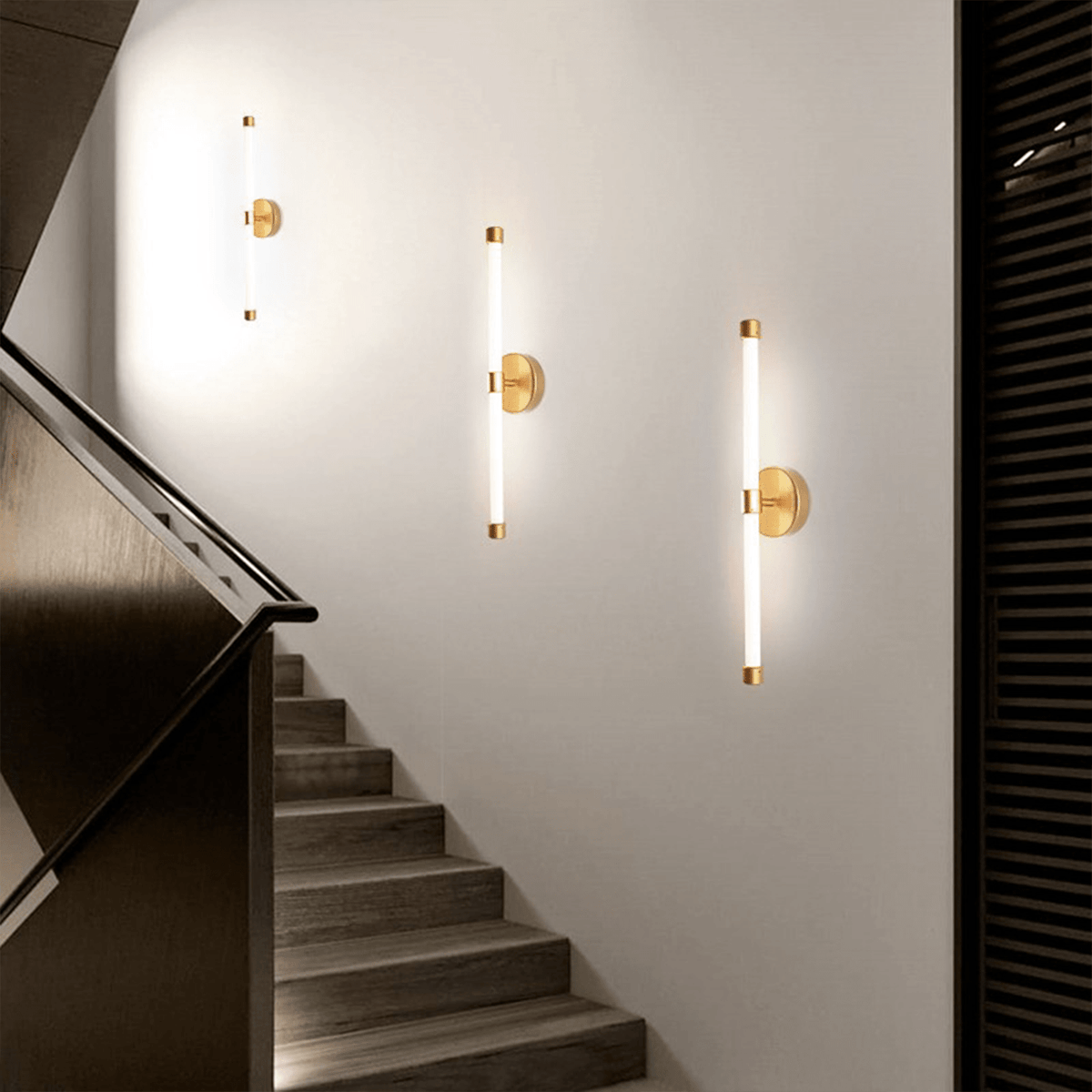 Voske Vertical Tube Minimalist Brass Wall Lamp