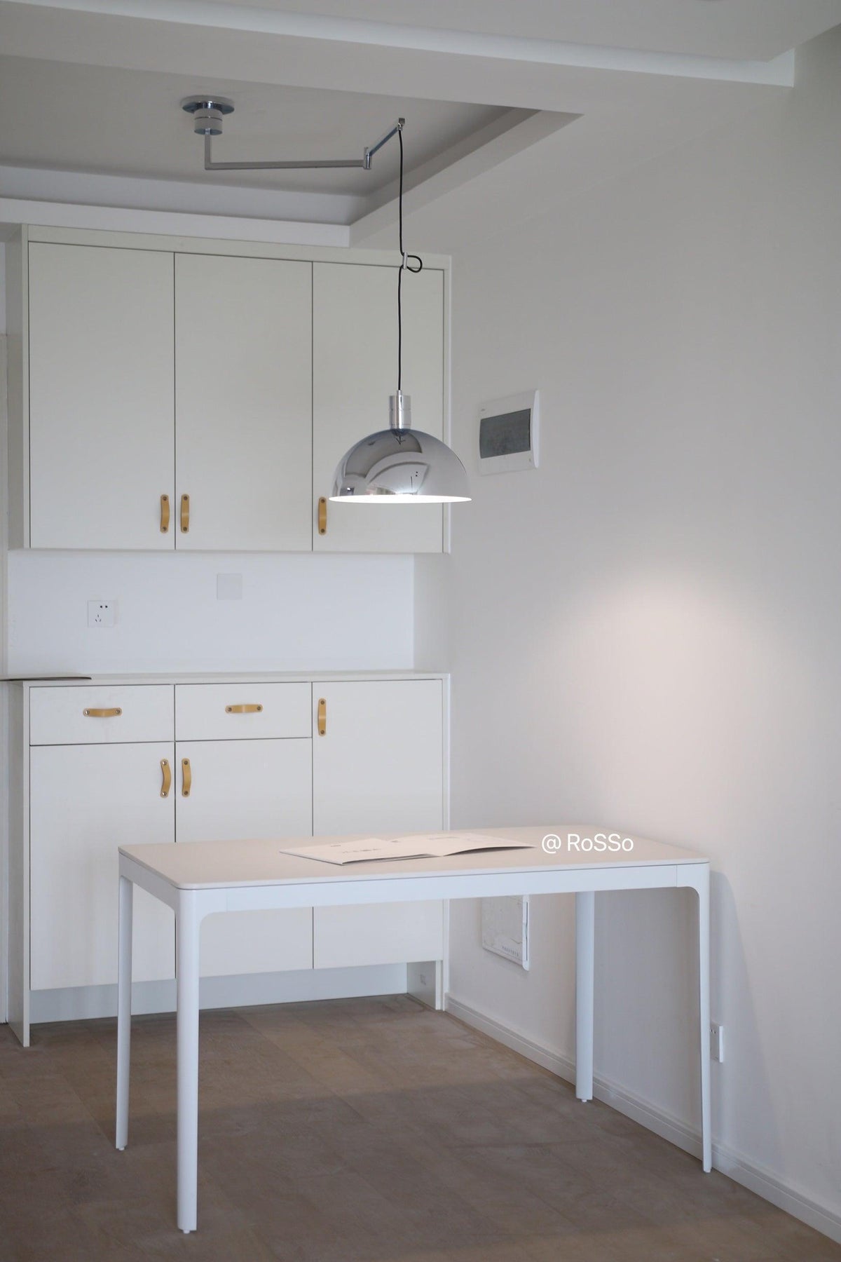 Lyshae Modern Minimalist Nordic Glass Pendant Light