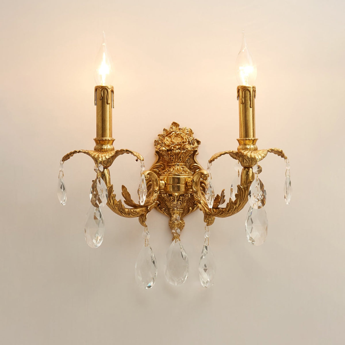 Elaivelle Wall Lamp