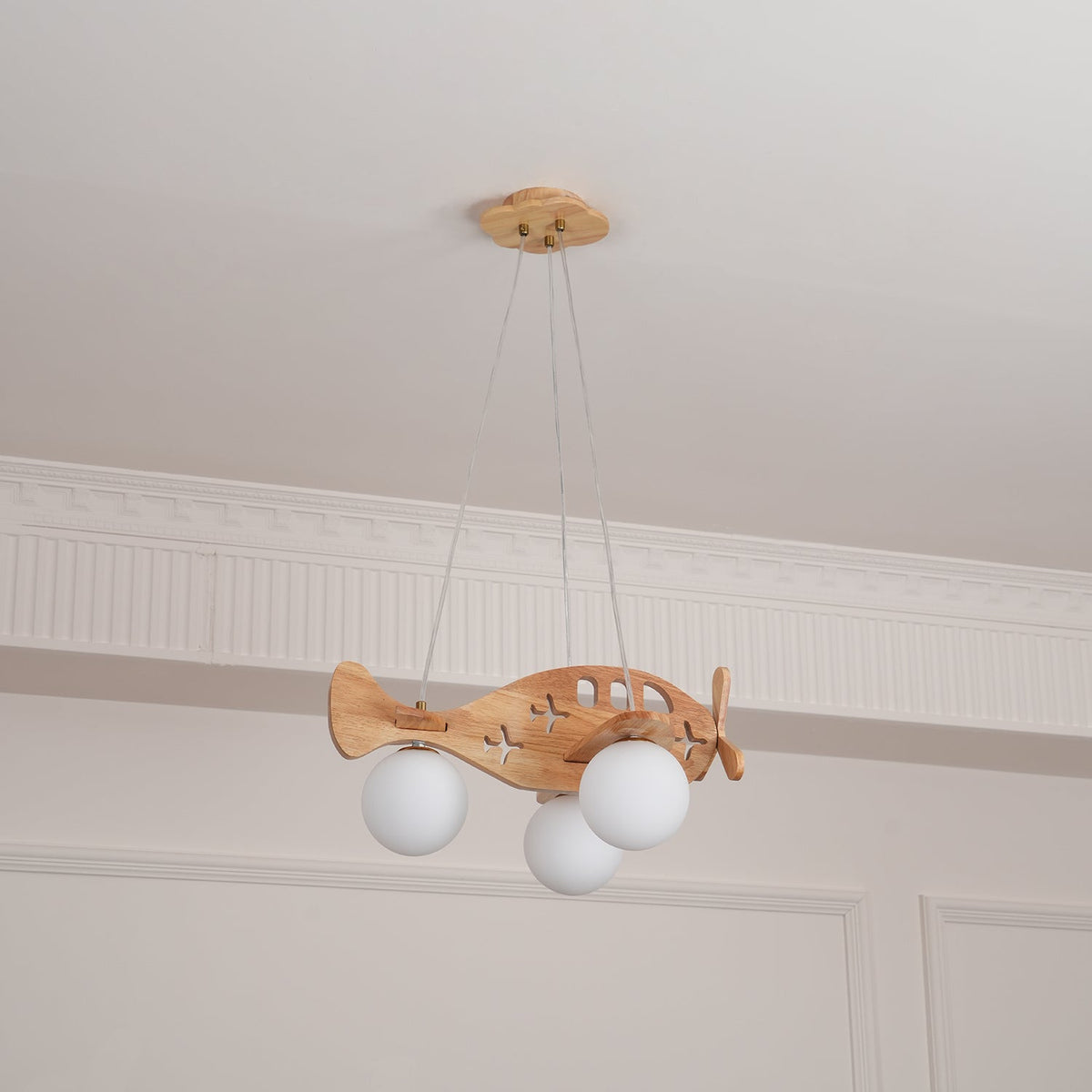 Aldenine Wood Artistic Pendant Lamp