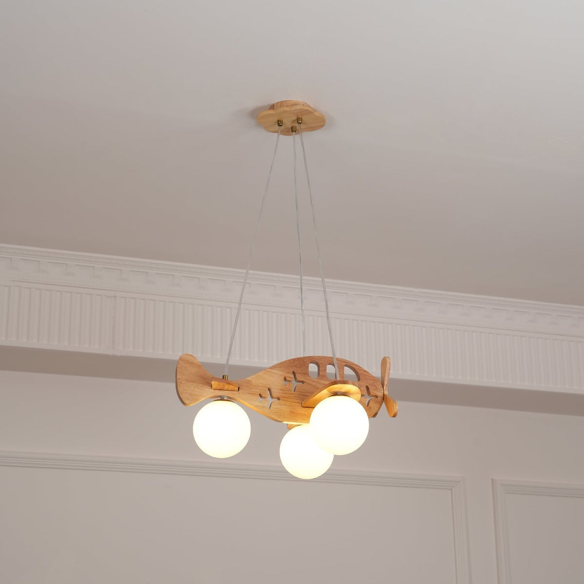 Aldenine Wood Artistic Pendant Lamp