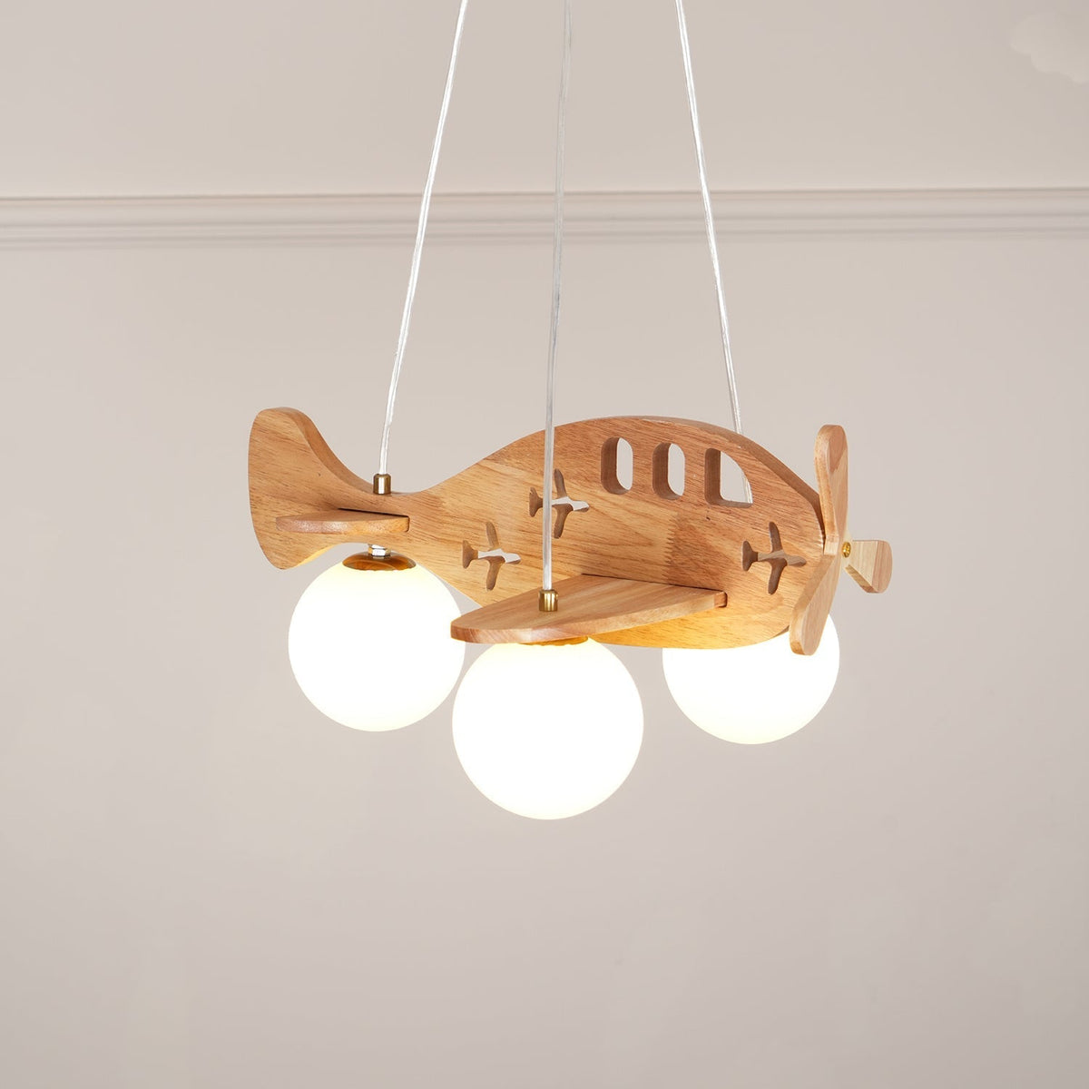 Aldenine Wood Artistic Pendant Lamp