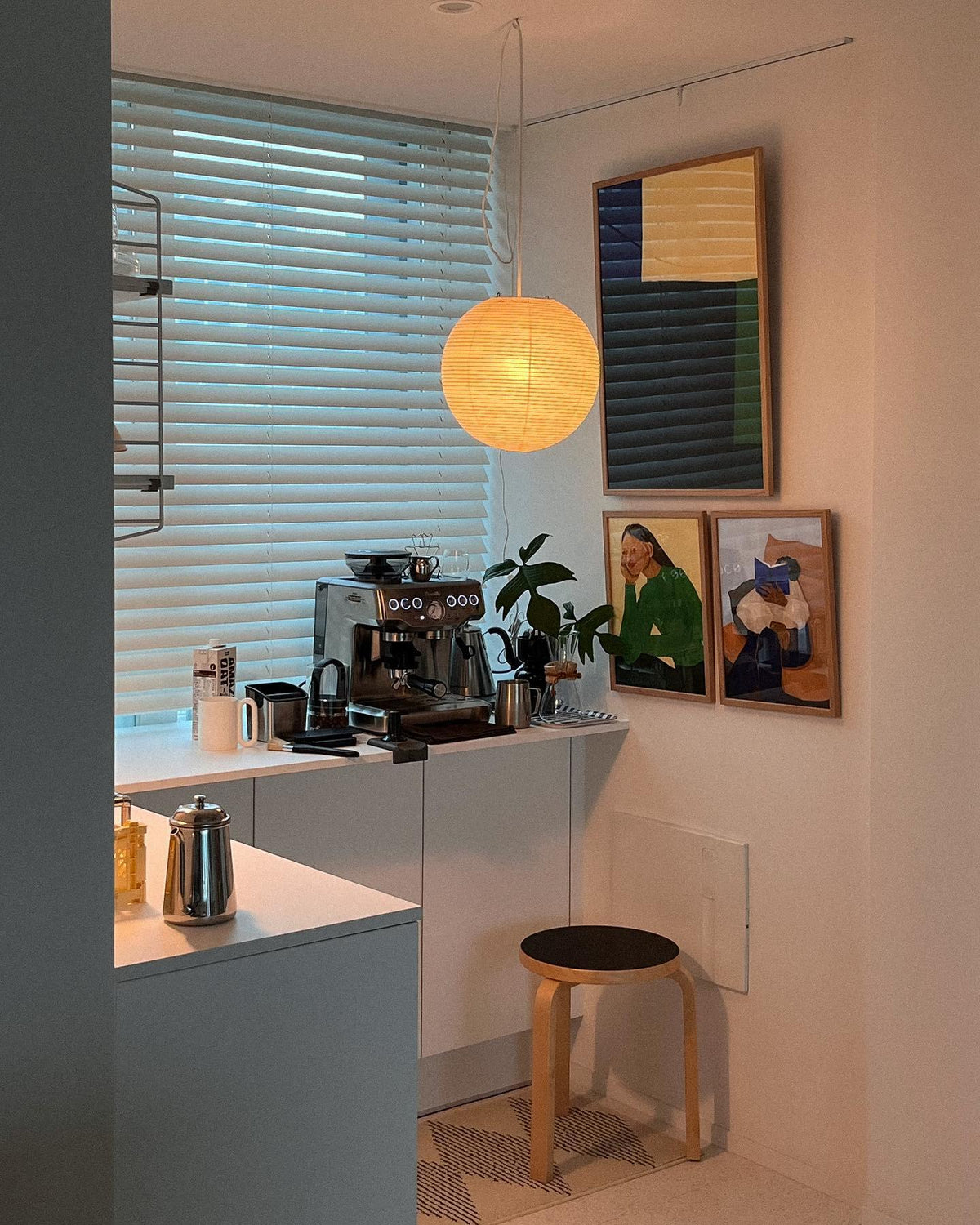 Quaden Paper Globe White Plug Wire Pendant Light