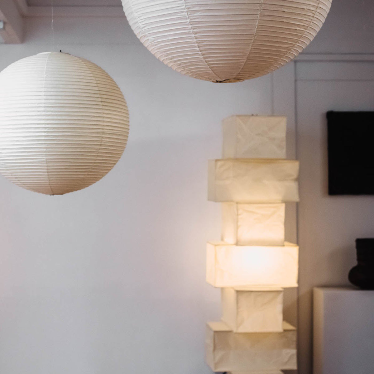 Avara Paper Floor Lamp