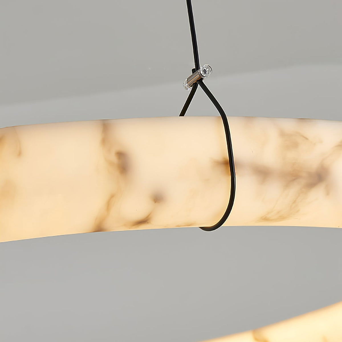 Avenisora Modern Alabaster Pendant Light