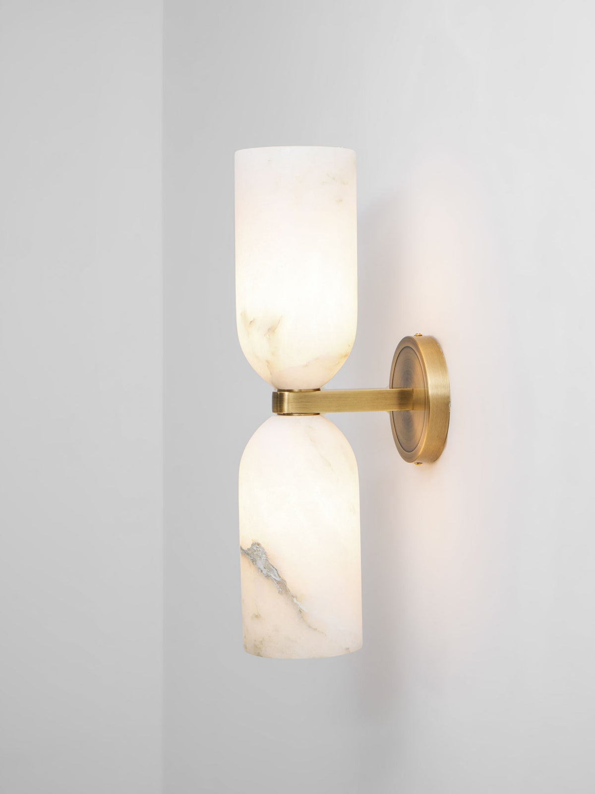 Yijan Alabaster Nexus Indoor Wall Light