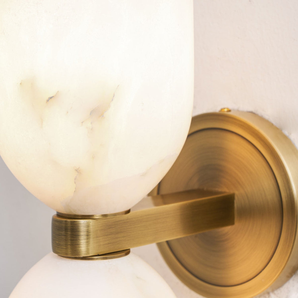 Yijan Alabaster Nexus Indoor Wall Light