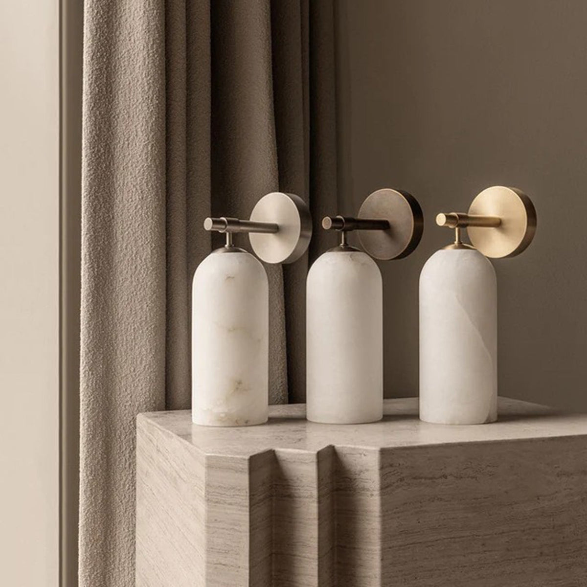 Posha Pillar Alabaster Indoor Wall Light