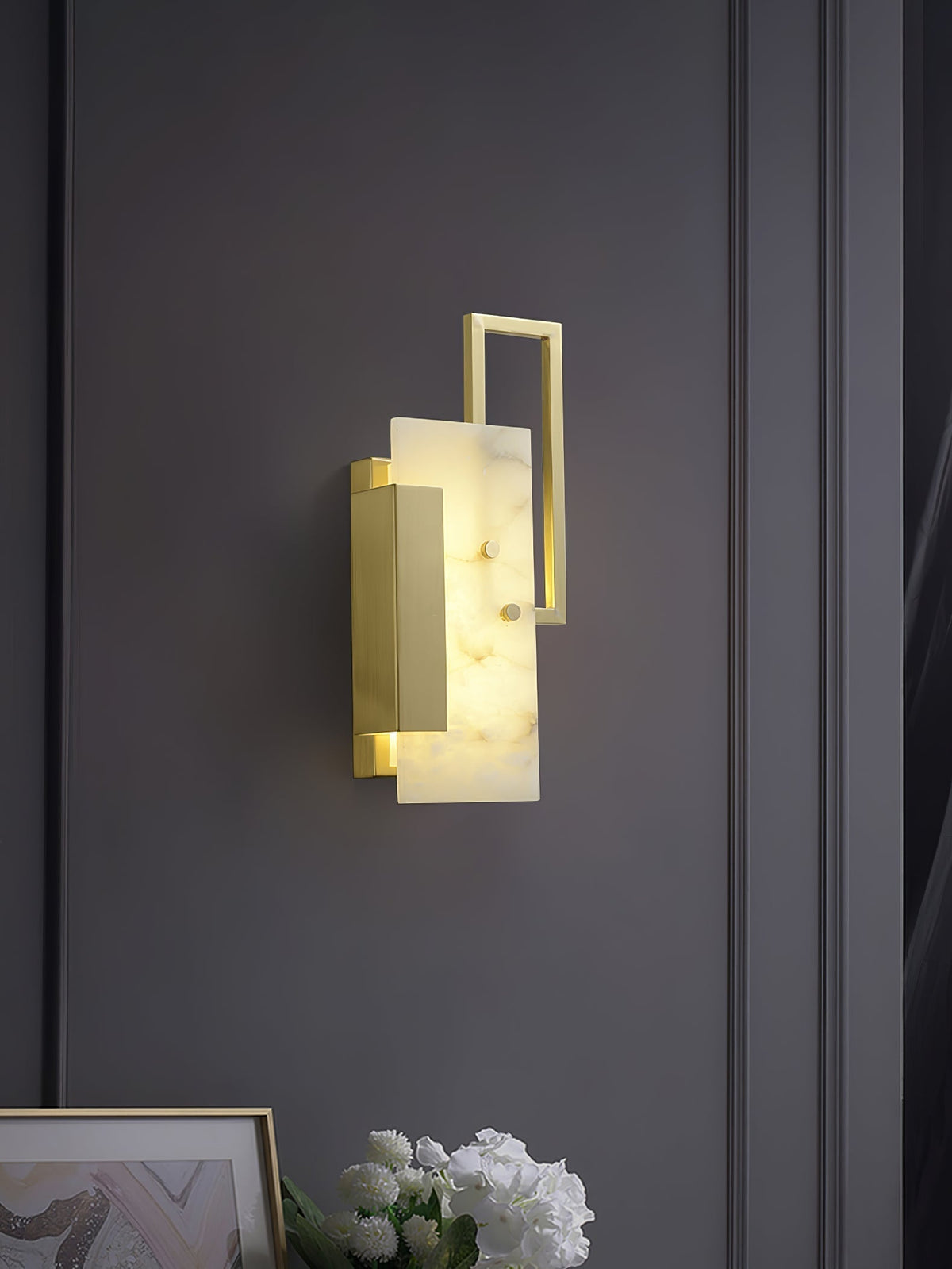 Albinelle Alabaster Wall Lamp