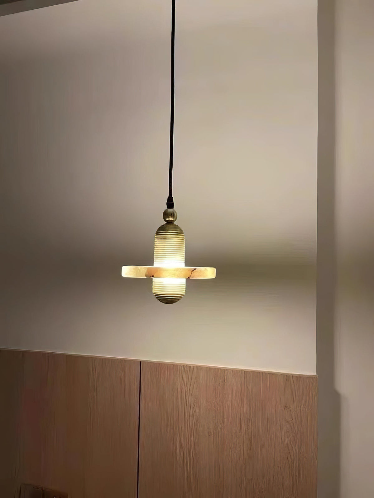 Ildvuvye Individual Creativity Comet Pendant Lamp