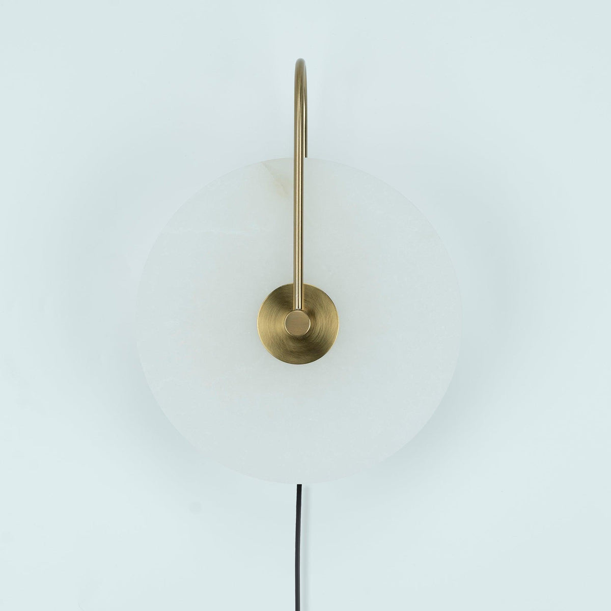 Ceraeyra Alabaster Globe Wall Light