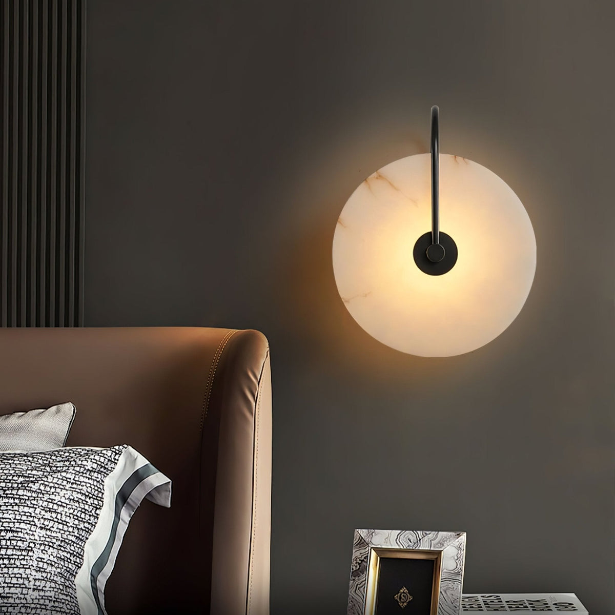 Ceraeyra Alabaster Globe Wall Light