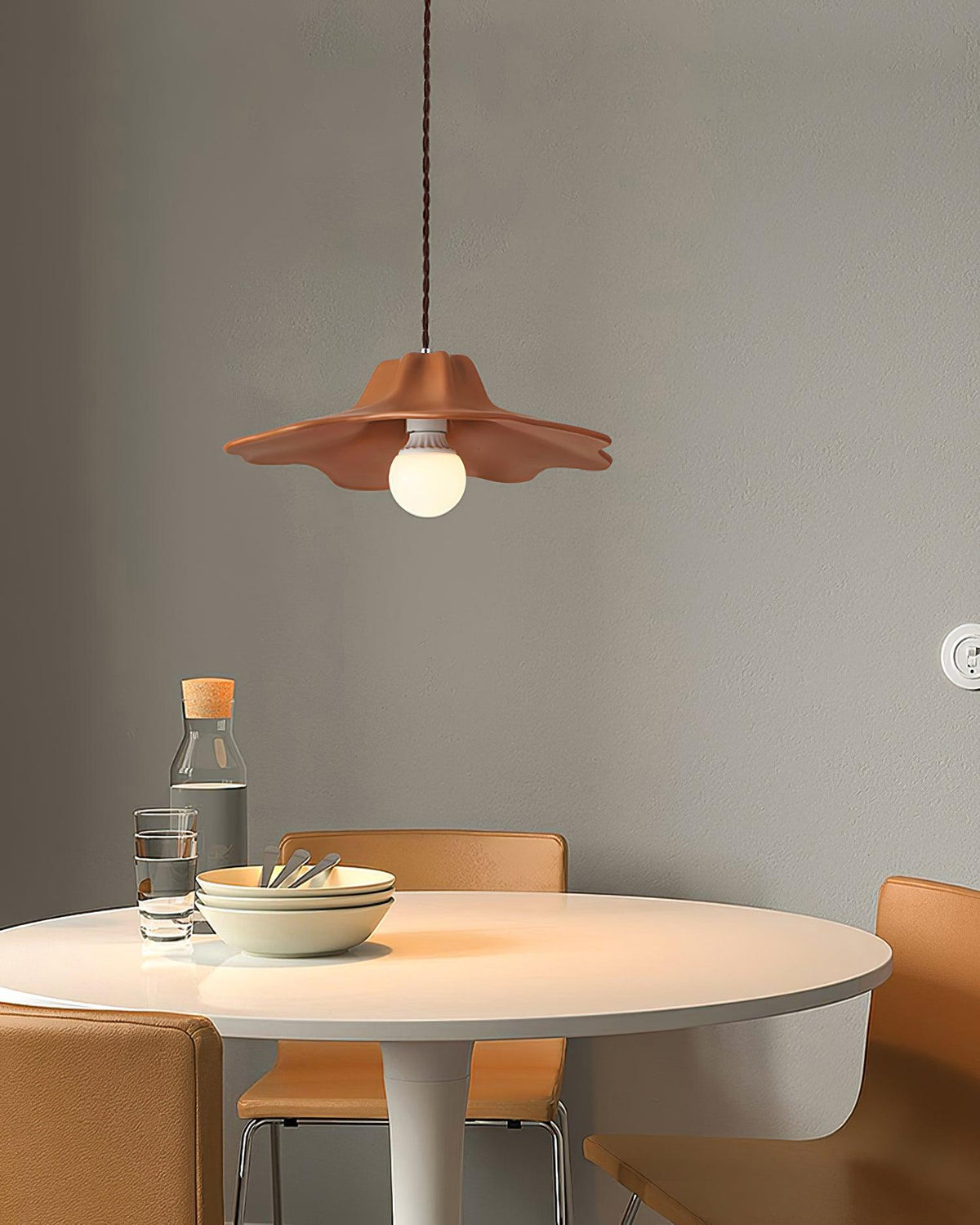 Nyrosis Resin Cozy Pendant Lamp