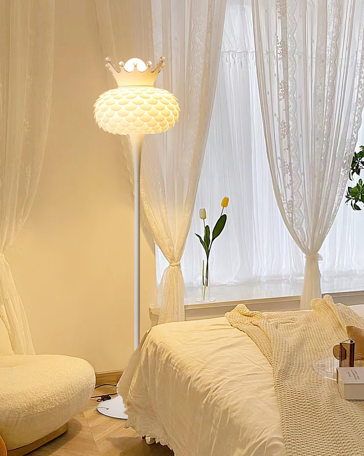 Regal Modern PVC Floor Lamp