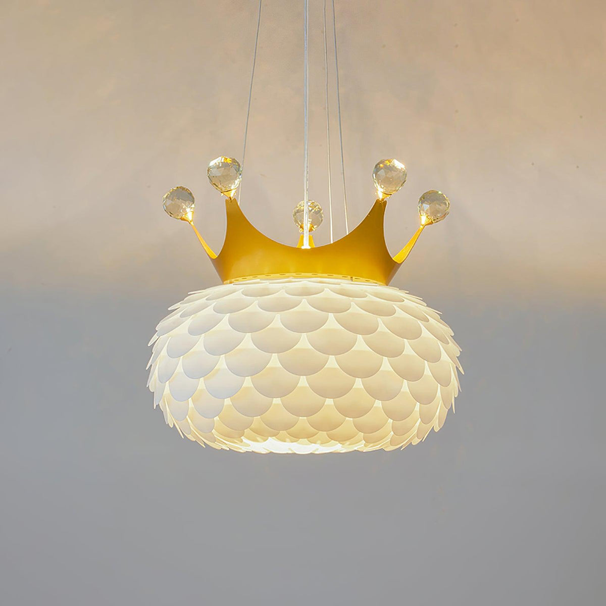 Keloz Pendant Lamp Acrylic Scalloped Crown Whimsical