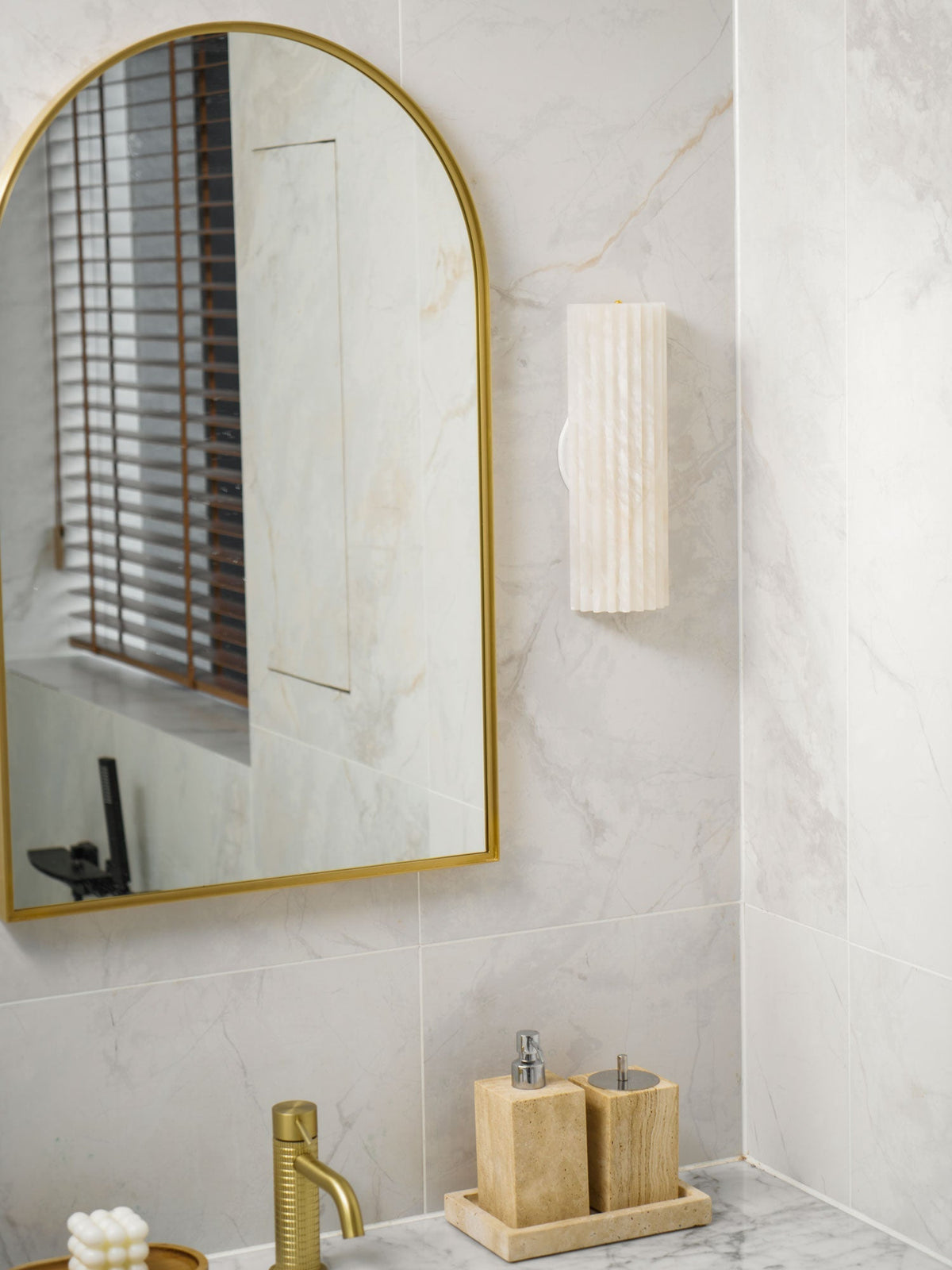 Bikel Alabaster Indoor Wall Light