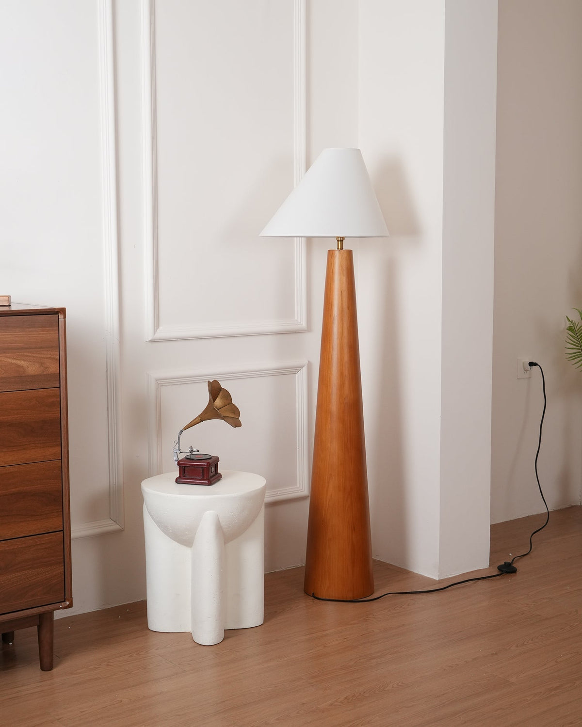 Elvin Floor Lamp