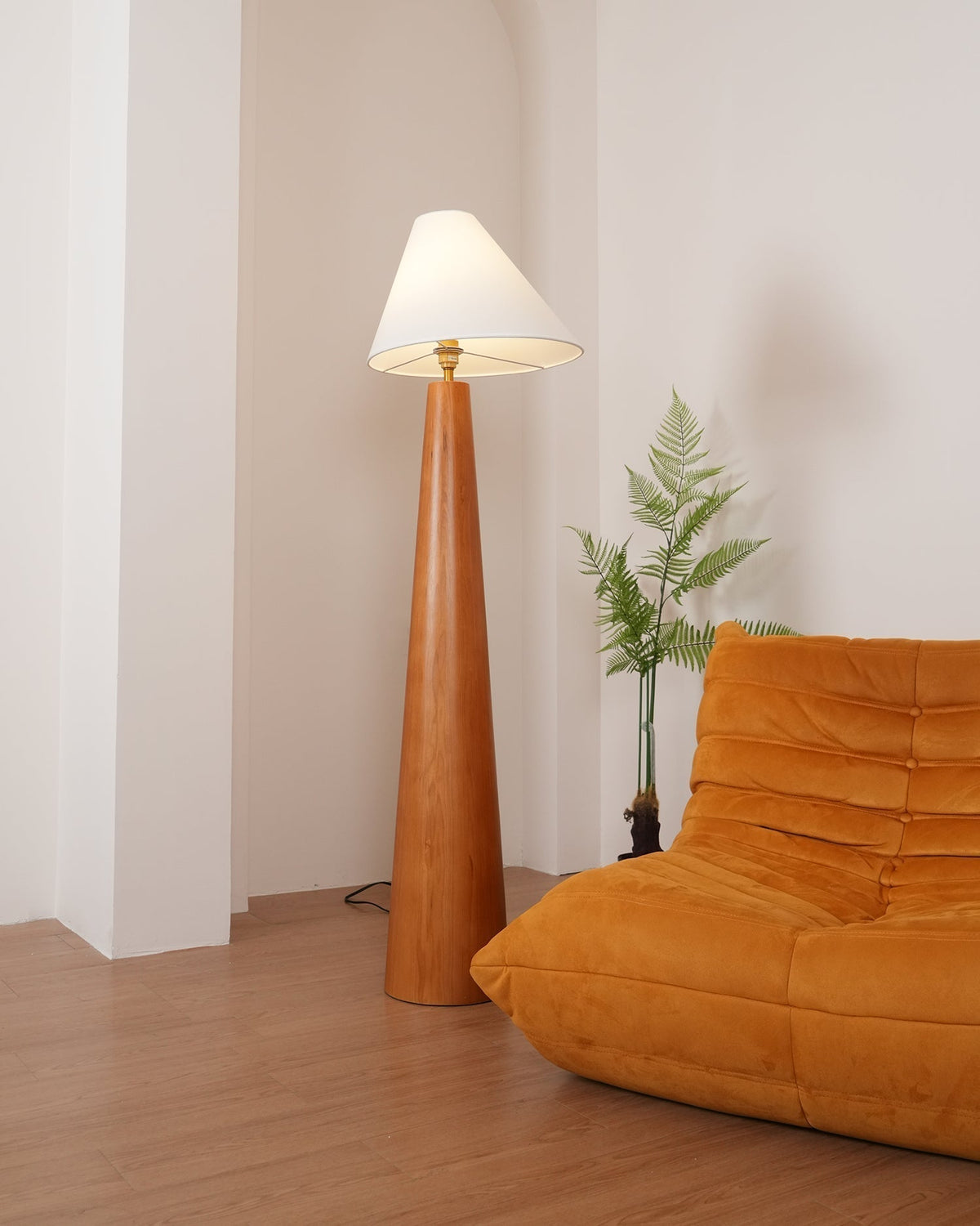 Elvin Floor Lamp