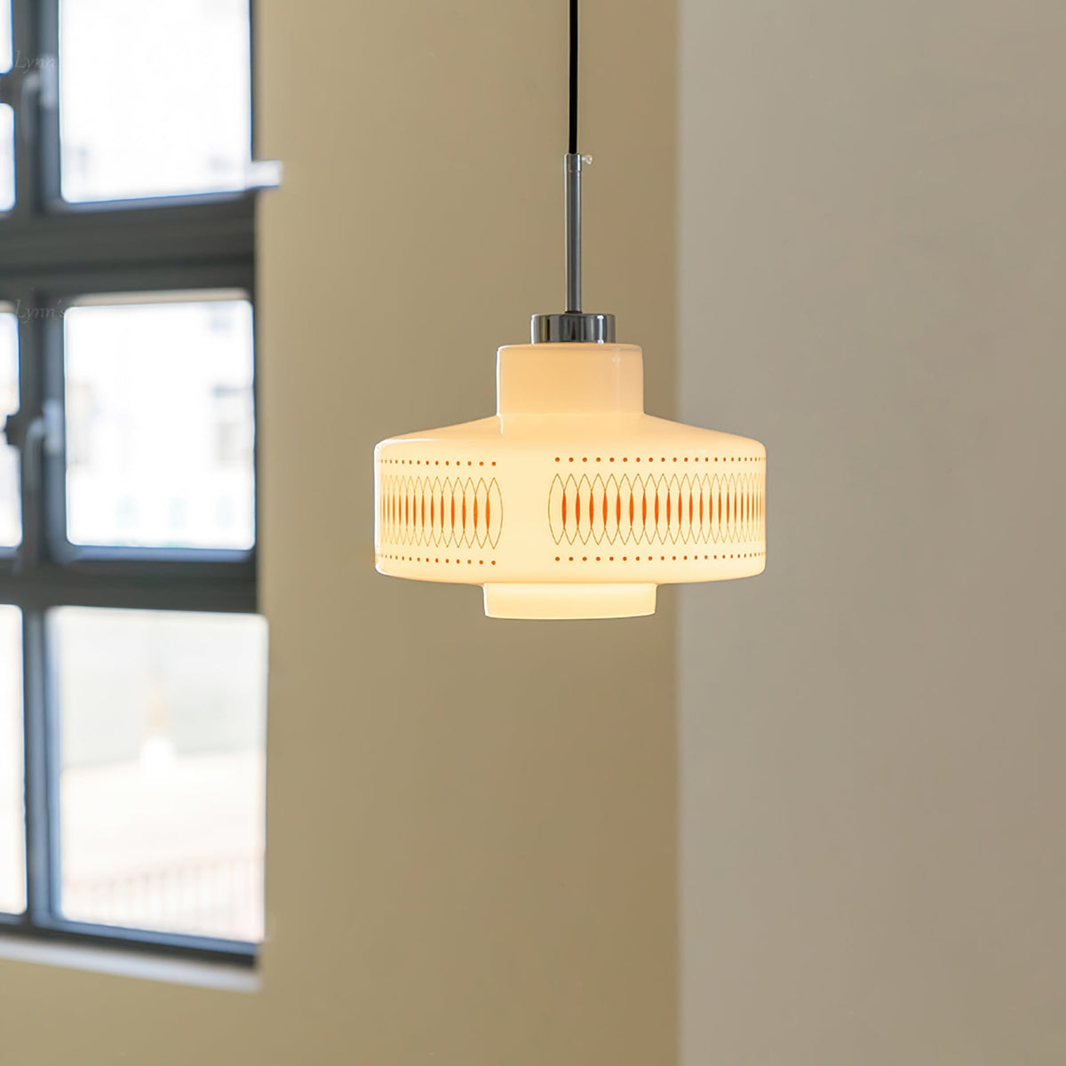 Yibin Glass Pendant Light
