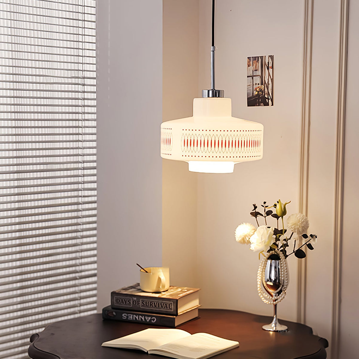 Yibin Glass Pendant Light