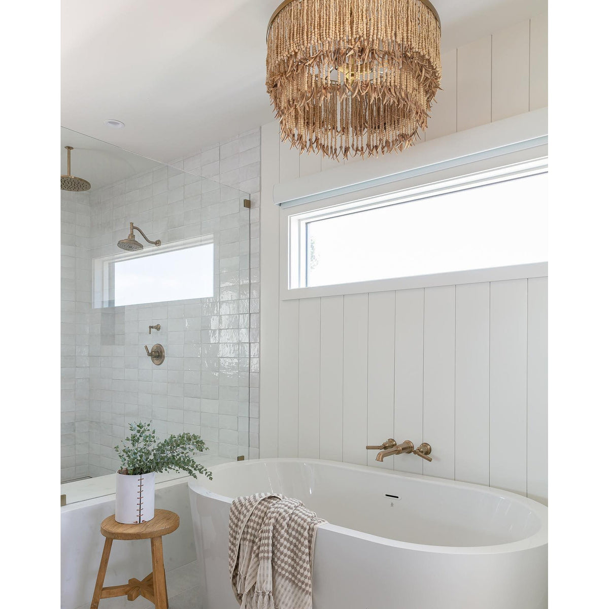 Pezen Wood Chandelier