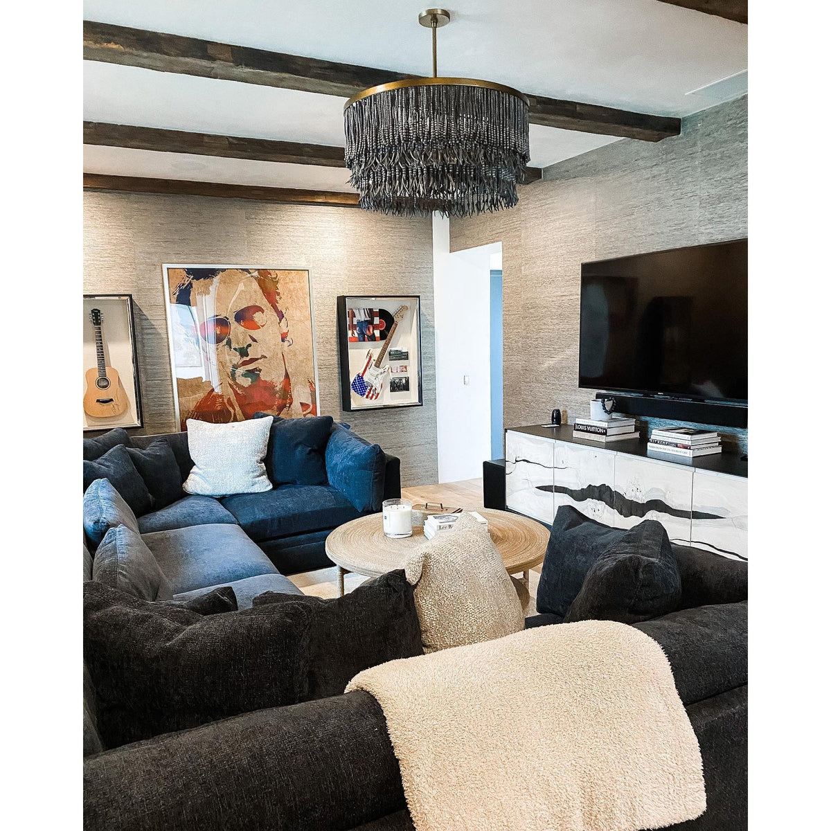 Pezen Wood Chandelier