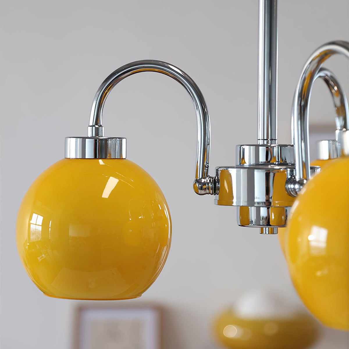 Liororian Chandelier Yellow Glass Globes