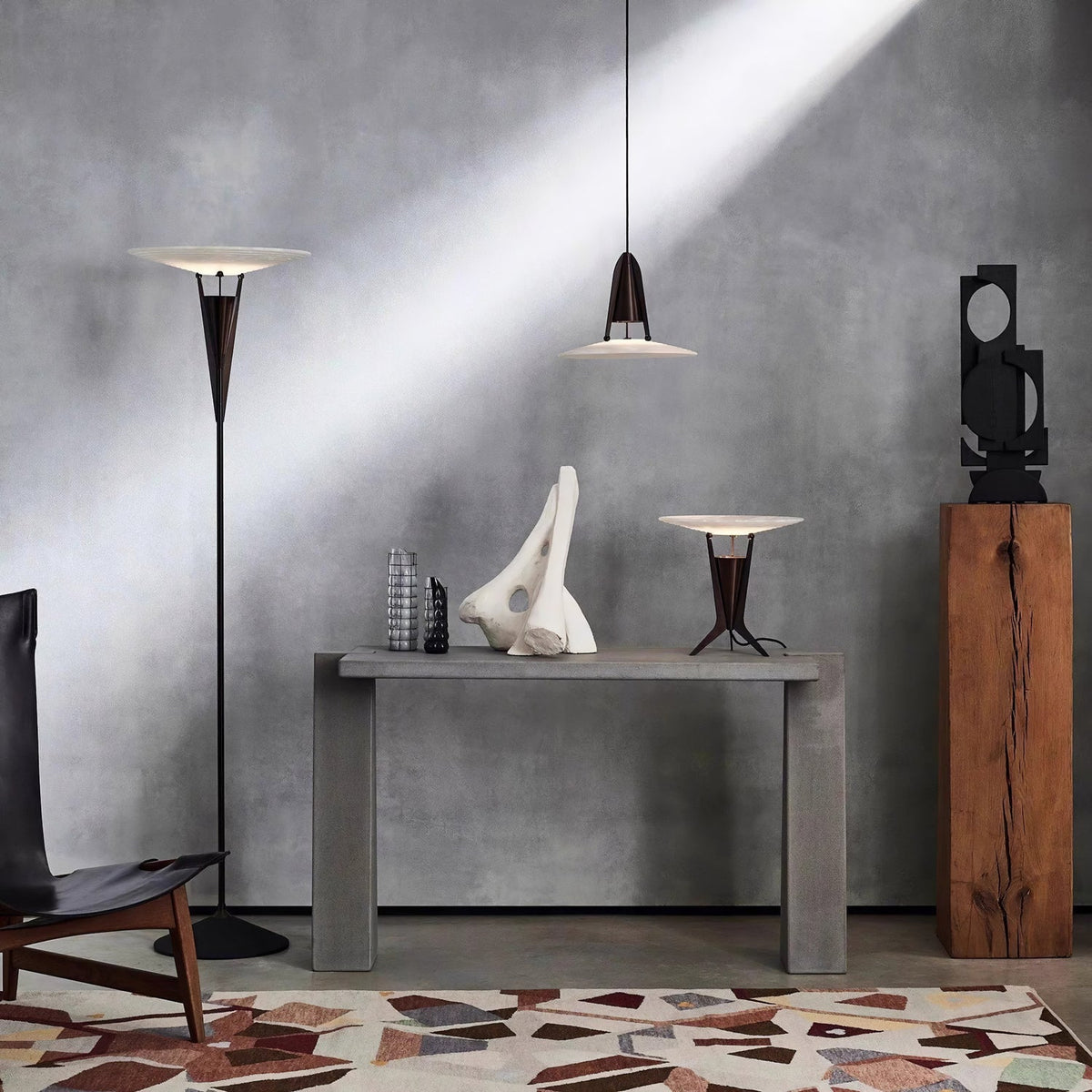 Eurtalus Alabaster Top Table Lamp