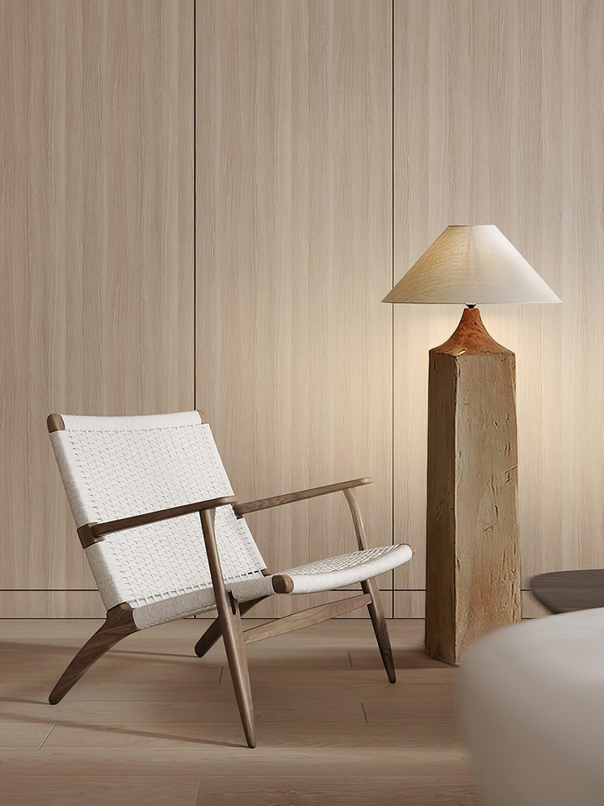 Rustica Timber Column Floor Lamp