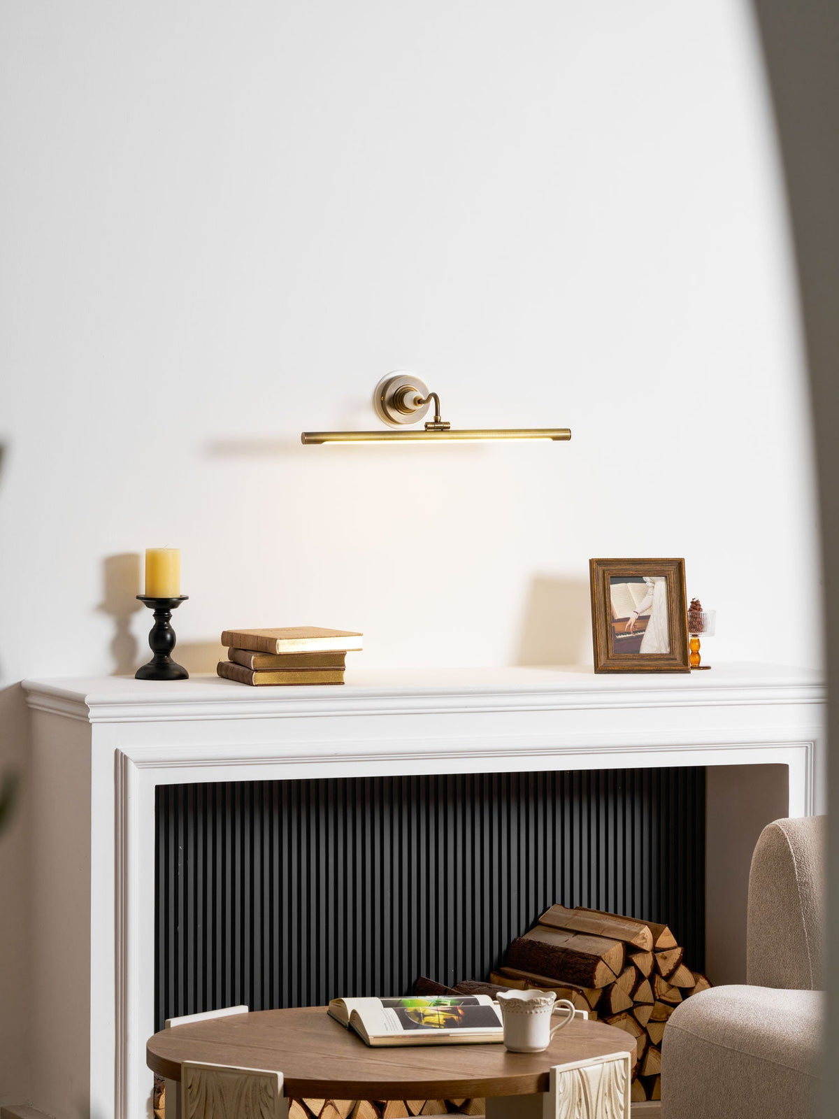 Kelin Art Linear Indoor Wall Light
