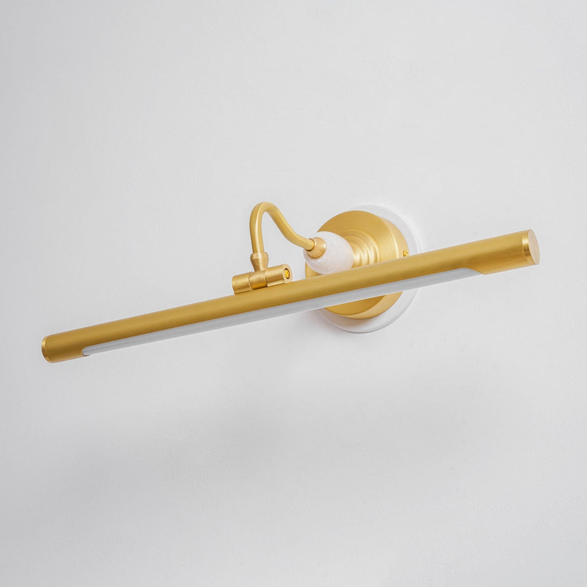 Kelin Art Linear Indoor Wall Light