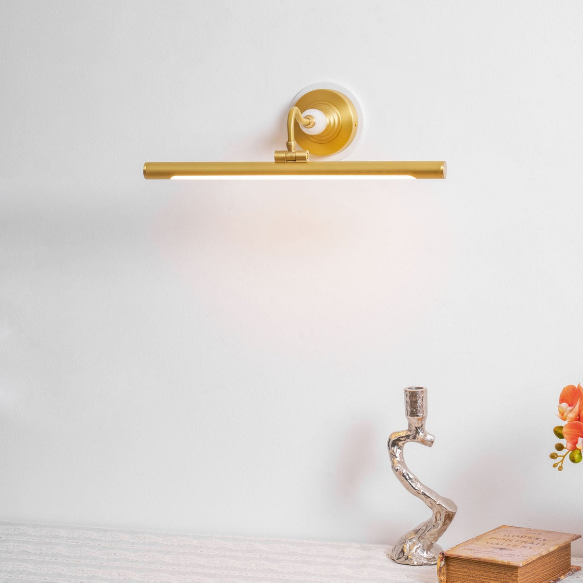Kelin Art Linear Indoor Wall Light