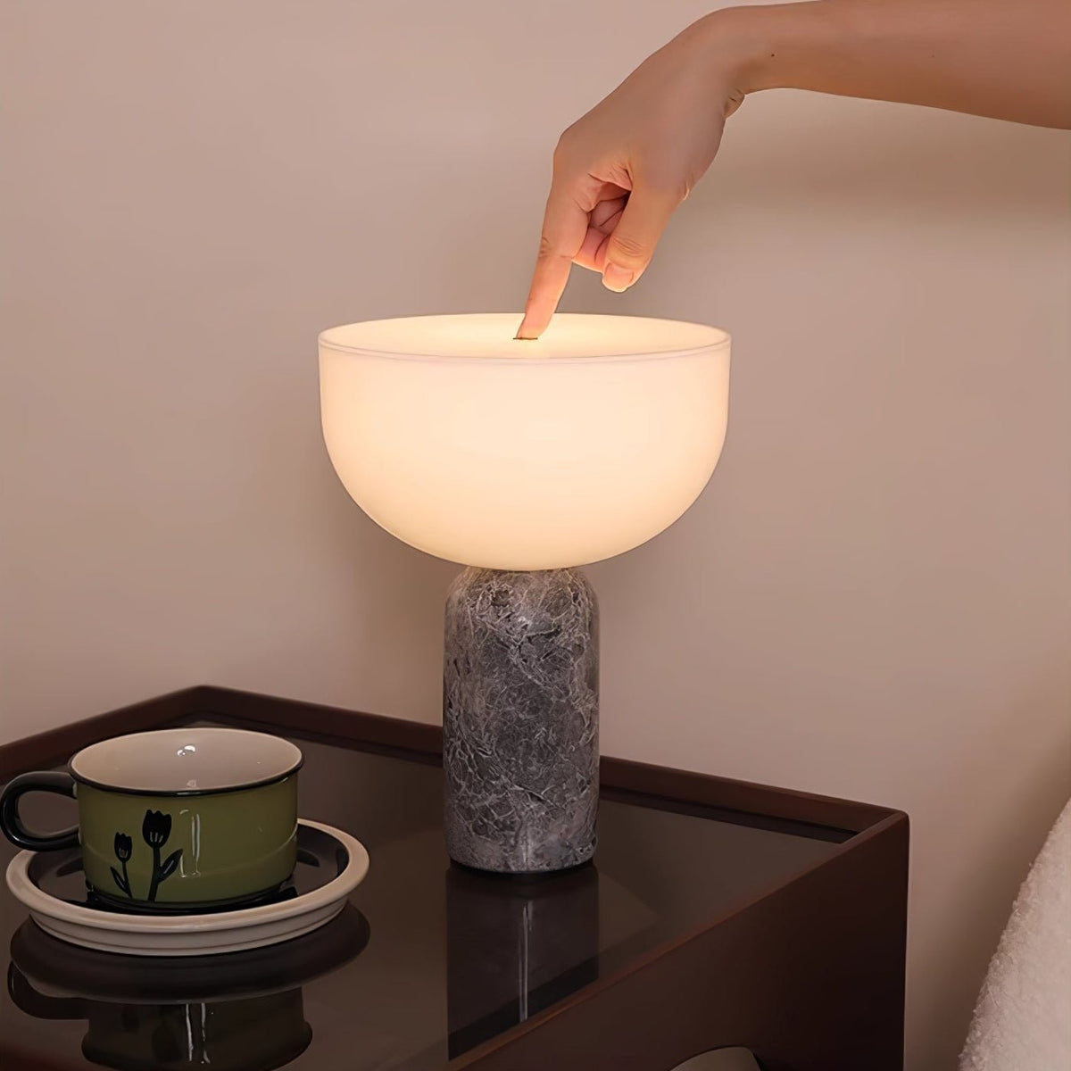 Vicky Minimalist Marble Table Lamp