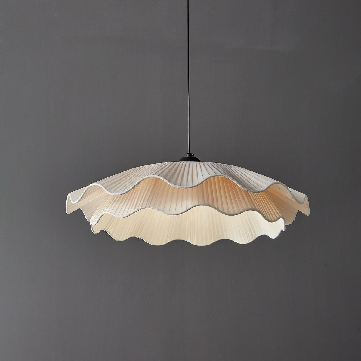 Zaeva Fabric Wave Pendant Light
