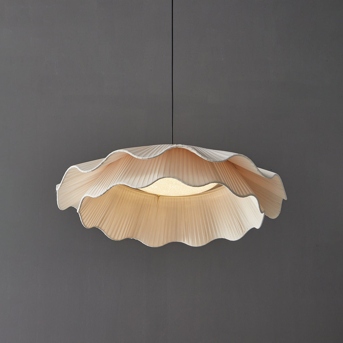 Zaeva Fabric Wave Pendant Light