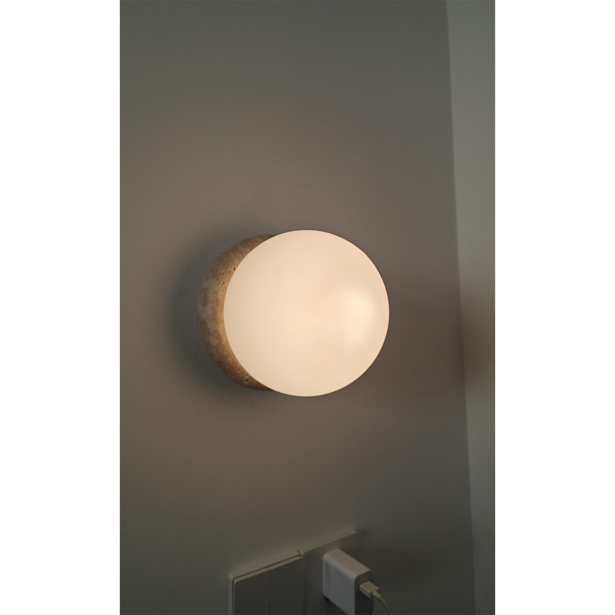 Soriina Wall Lamp