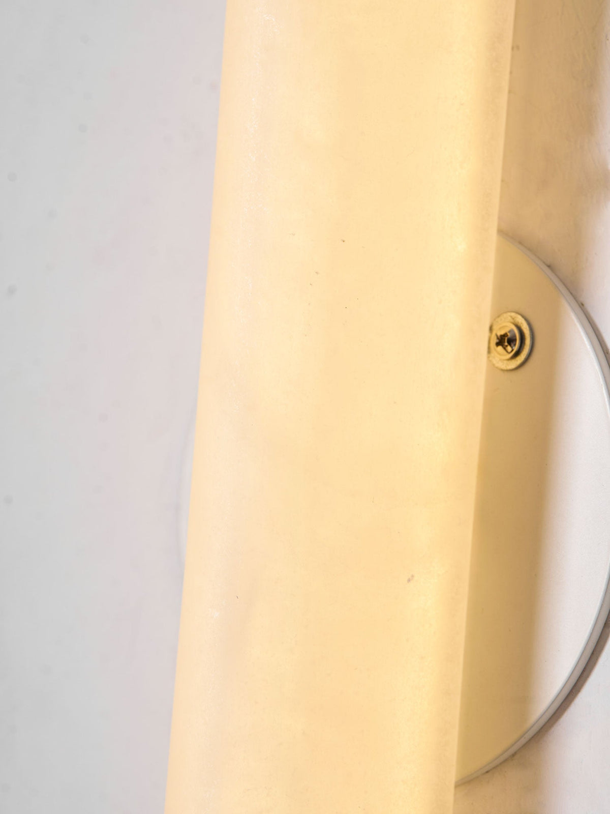 Genik Slim Alabaster Linear Indoor Wall Light