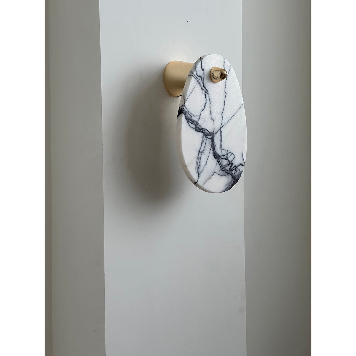Norduvys Modern Luxurious  Metal Marble Wall Lamp