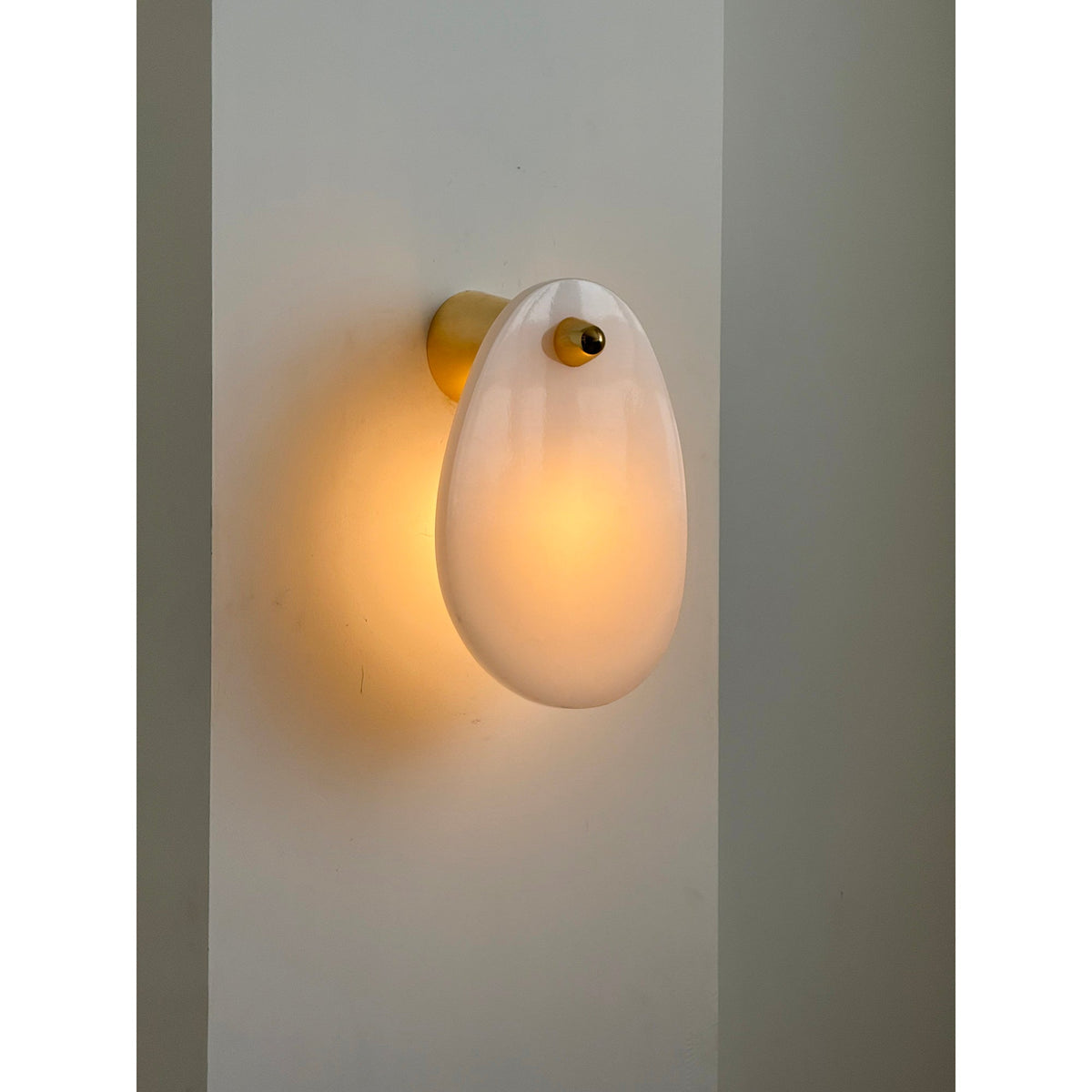 Norduvys Modern Luxurious  Metal Marble Wall Lamp