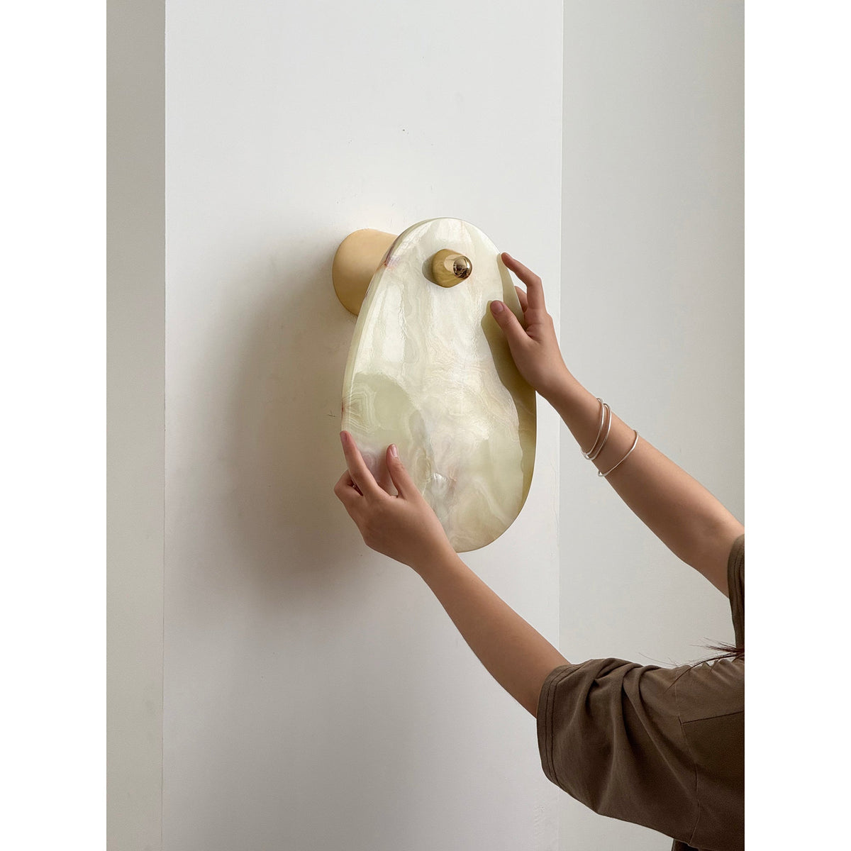 Norduvys Modern Luxurious  Metal Marble Wall Lamp
