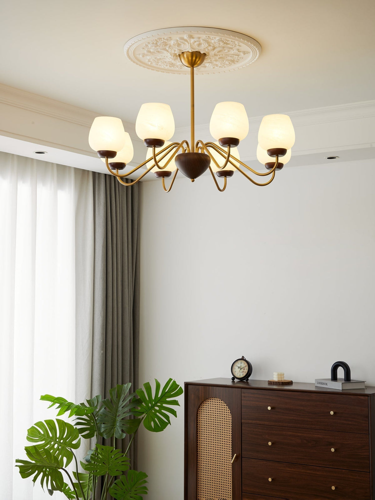 Sytheiel Premium	Elegance Wood Glass Chandelier