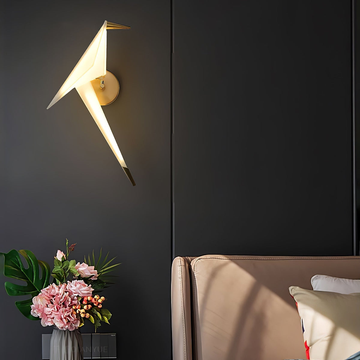 Eovela Nordic Art Paper Crane Wall Lamp